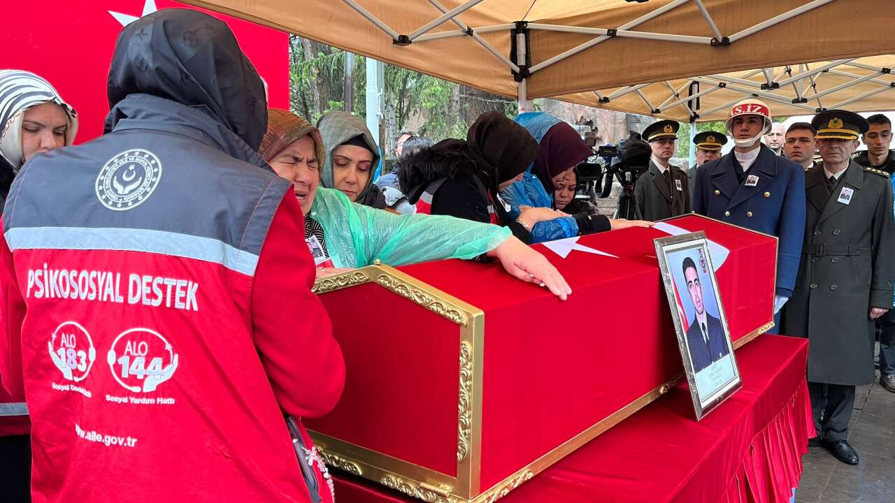 Şehit annesinin feryadı Konya’yı gözyaşına boğdu 15